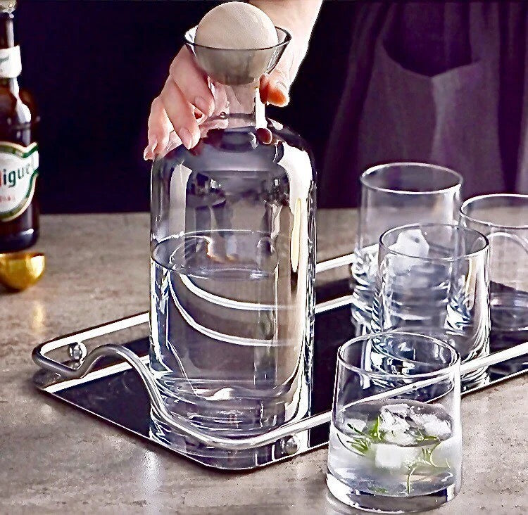 Clear Carafe and Glass Set, Whiskey Decanter, Whiskey Glasses, Bottleneck Pitcher, Carafe Tray, Wood Ball Stopper, Carafe & Glass Set, Gift Set
