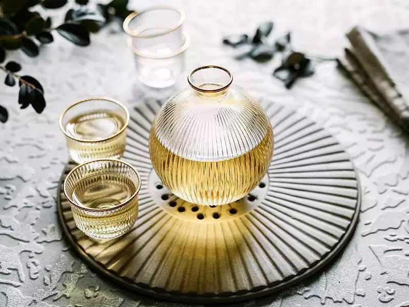 Japanese Sake Set | Wine Decanter | Carafe | Sake Decanter | Wine Decanter Set | Carafe Set | Barware | Champagne | Gold | Clear | Gold Rim