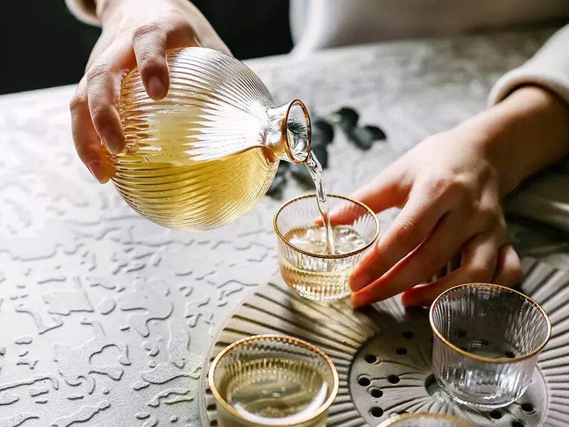 Japanese Sake Set | Wine Decanter | Carafe | Sake Decanter | Wine Decanter Set | Carafe Set | Barware | Champagne | Gold | Clear | Gold Rim