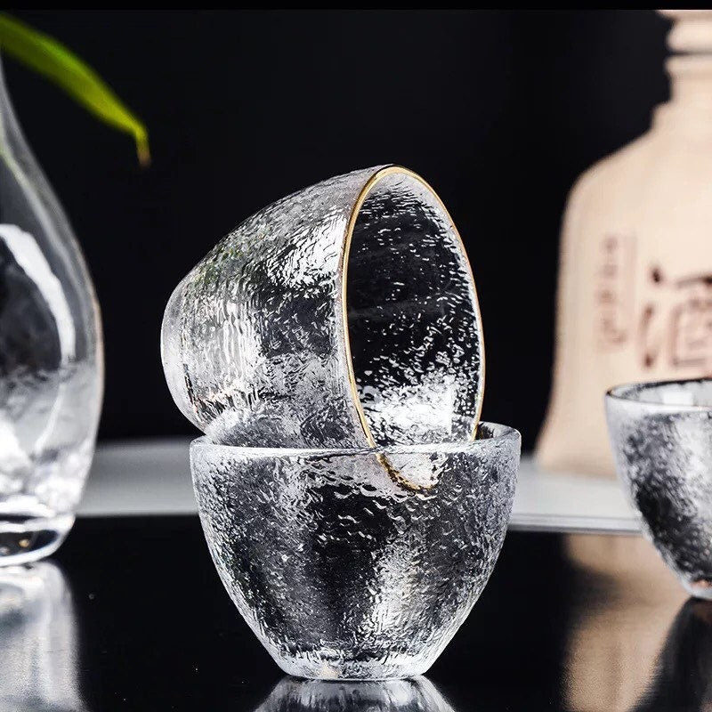 Hammered Wine Decanter, Sake Set, Sake Decanter, Wine Glasses, Wine Chiller, Carafe and Glass Set, Wine Warmer, Gold Rim Glasses, Carafe Set