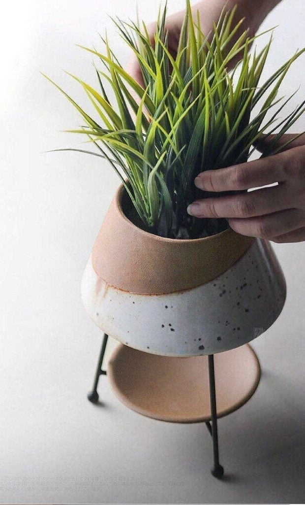 Planter Pot with Drainage, Plant Pot, Planter with Stand, Succulent Planter, Modern Planter, Drainage Tray, Saucer, 4 in, White, Black, Red