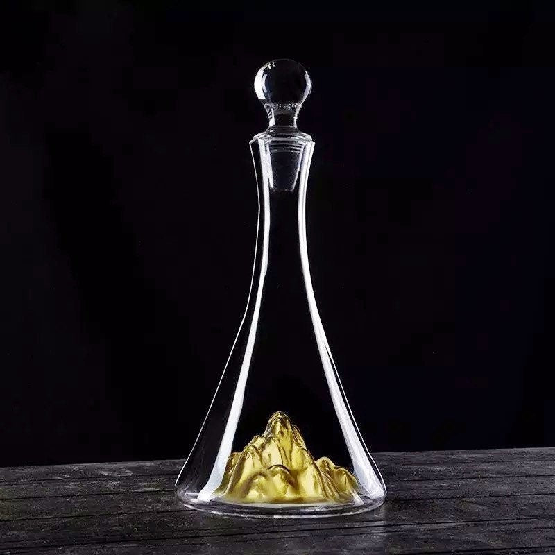 Minimalist Glass Wine Decanter, Glass Ball Stopper, 3D Wine Decanter, Luxury Decanter, Unique Gifts, Gifts For Her, Gifts For Him