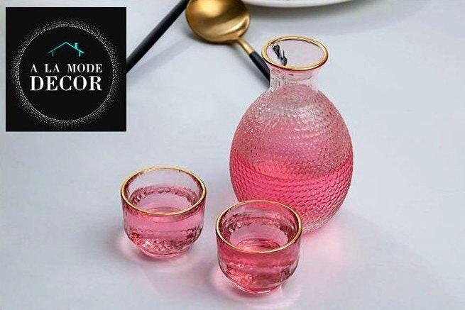 Japanese Carafe Set, Glass Decanter Set, Wine Decanter with Glasses, Gold Trim Cocktail Glasses, Carafe and Glass Set, Sake Set