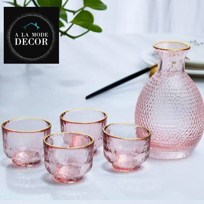 Japanese Carafe Set, Glass Decanter Set, Wine Decanter with Glasses, Gold Trim Cocktail Glasses, Carafe and Glass Set, Sake Set