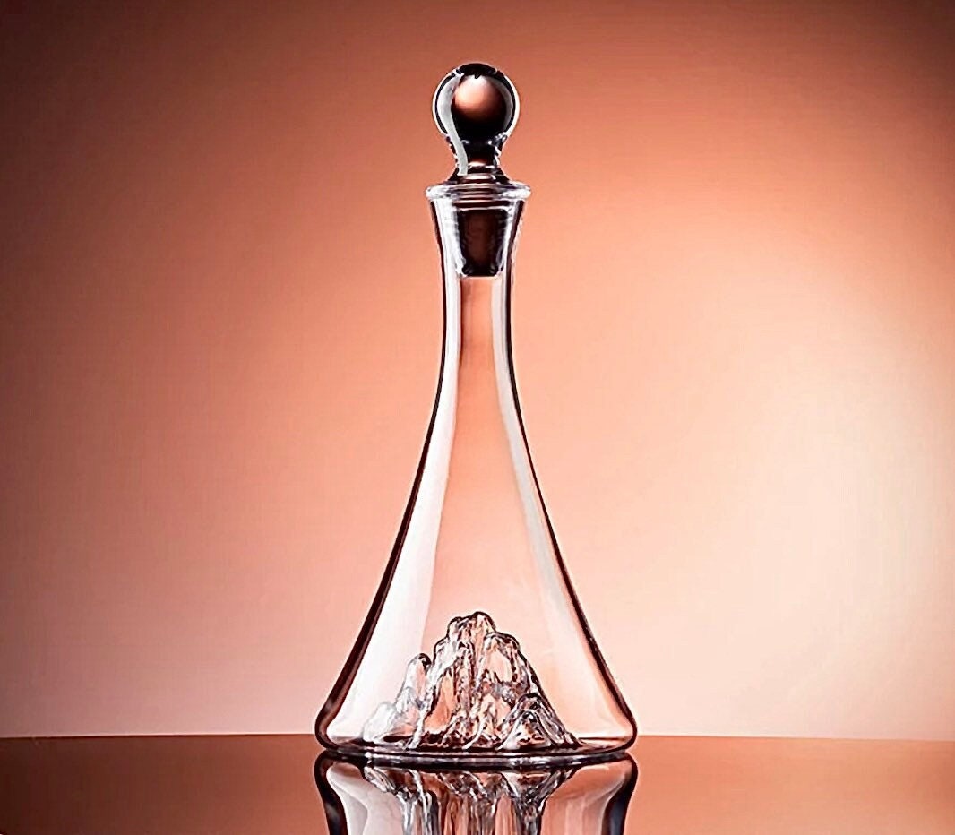 The Mountain Decanter, Wine Decanter, Glass Liquor Decanter, Cocktail Decanter, Carafe & Stopper, Unique Gifts, Gifts For Her, Gifts For Him