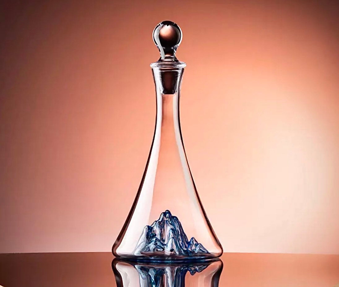 The Mountain Decanter, Wine Decanter, Glass Liquor Decanter, Cocktail Decanter, Carafe & Stopper, Unique Gifts, Gifts For Her, Gifts For Him